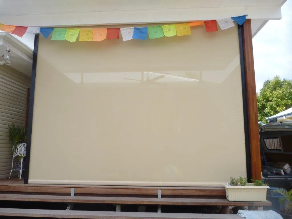 Heavy Duty Side Channel - Patio Blind 6 Heavy duty side track awning in tan.