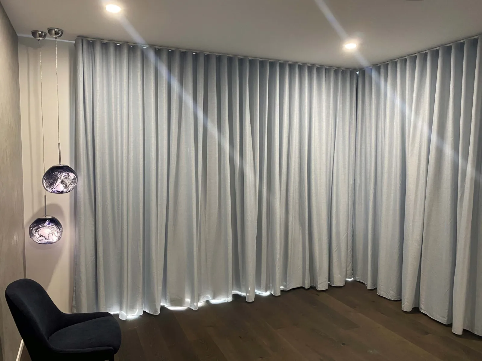S FOLD 8 Full length S Fold curtains in living room.